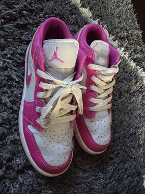 Air Jordan Low Top Sneakers in White & Bright Pink Size 5Y